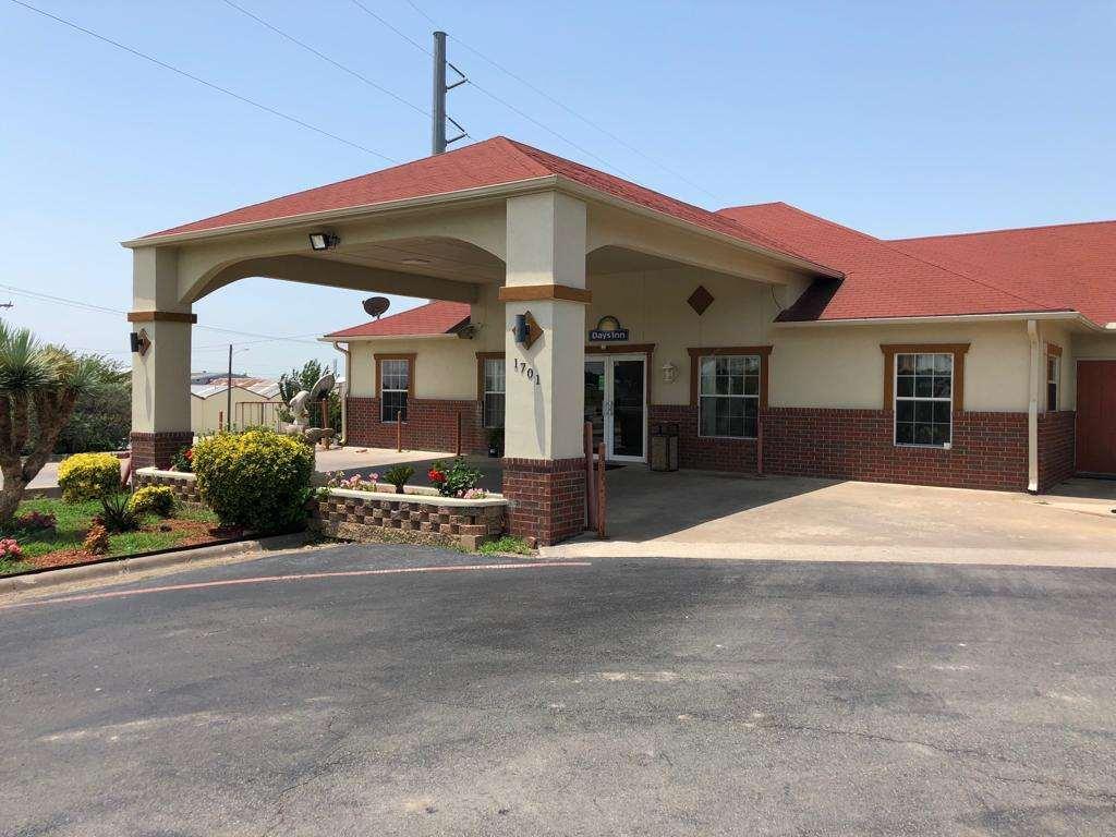 Days Inn By Wyndham Gainesville Exterior foto