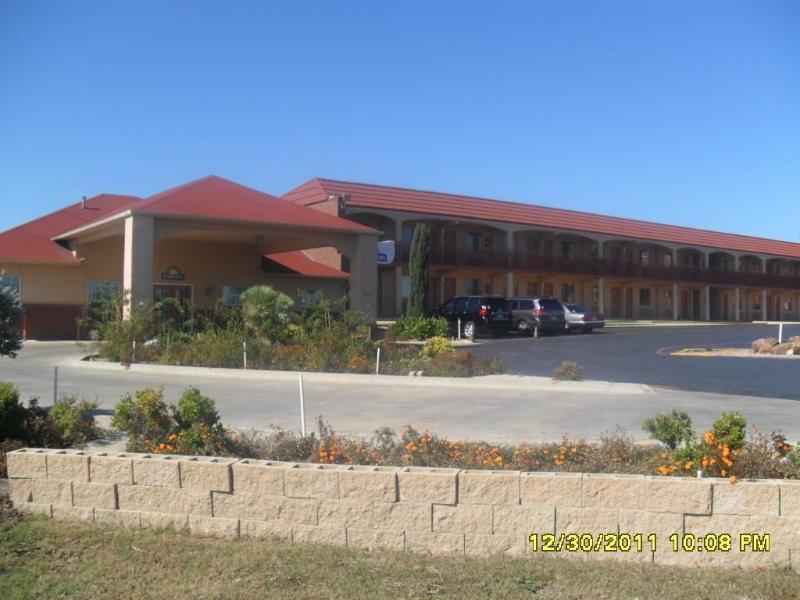 Days Inn By Wyndham Gainesville Exterior foto